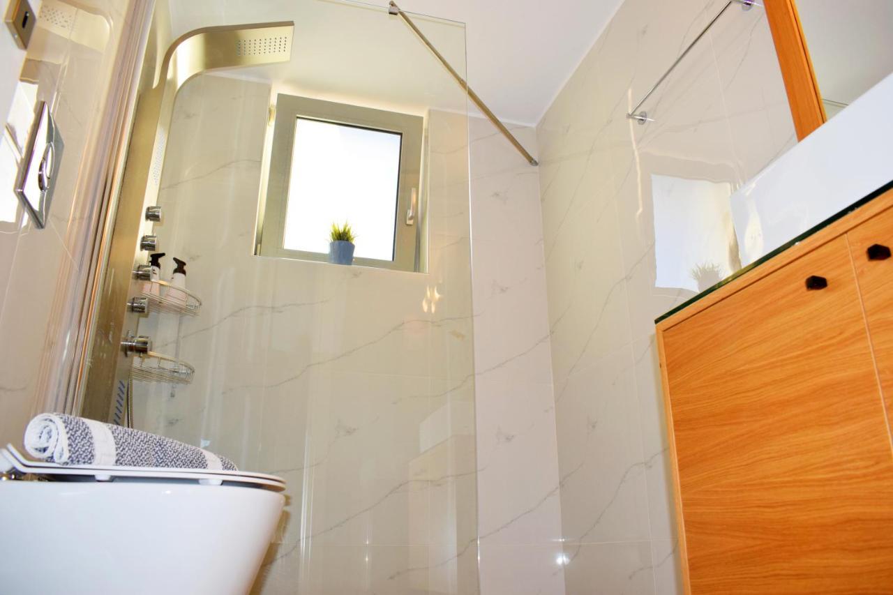 Balos Residence Private Pool Seafront Seaview 基萨莫斯 外观 照片