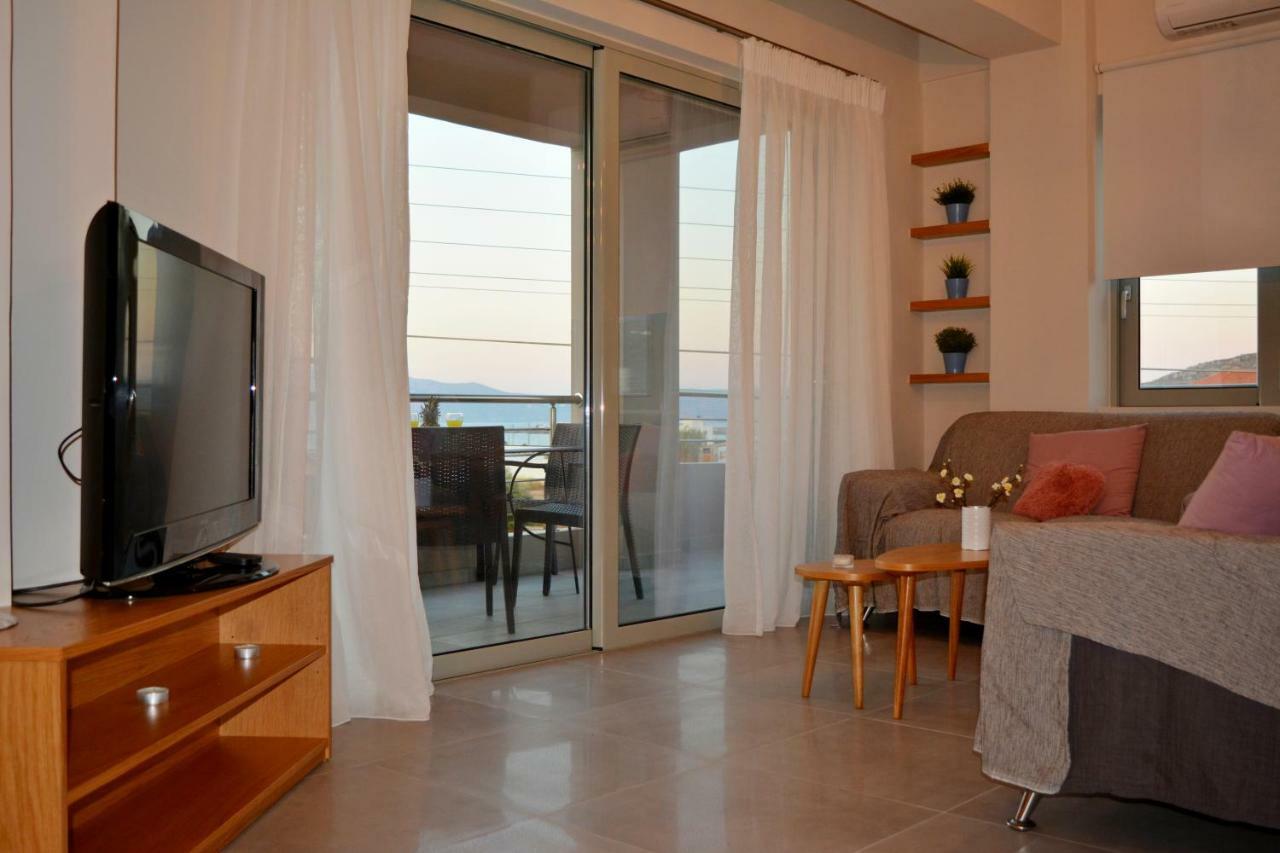 Balos Residence Private Pool Seafront Seaview 基萨莫斯 外观 照片